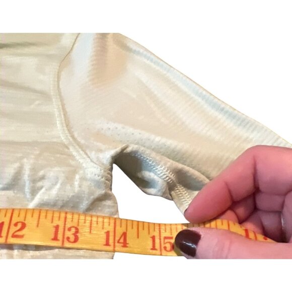 Lululemon Long Sleeve Womens athletic lightweight Top Size 0 - Picture 8 of 8